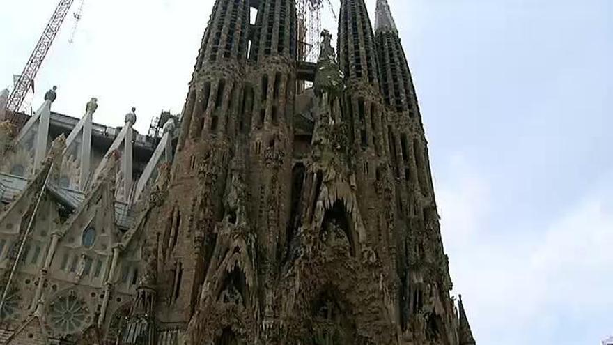 Los vecinos denuncian a la Sagrada Familia por vulnerar la legalidad urbanística