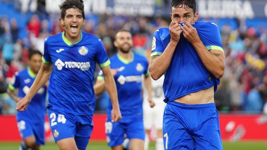 Jaime Mata (Getafe) celebra su gol contra Osasuna.