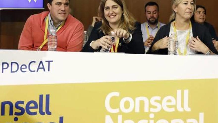 David Bonvehí, Marta Pascal i Neus Munté, durant el consell del PDeCAT.