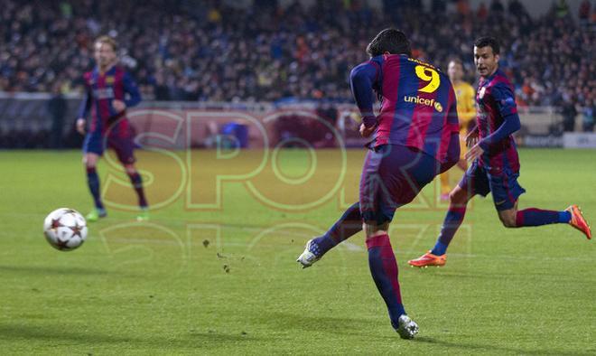 APOEL NICOSIA 0-FCBARCELONA 4