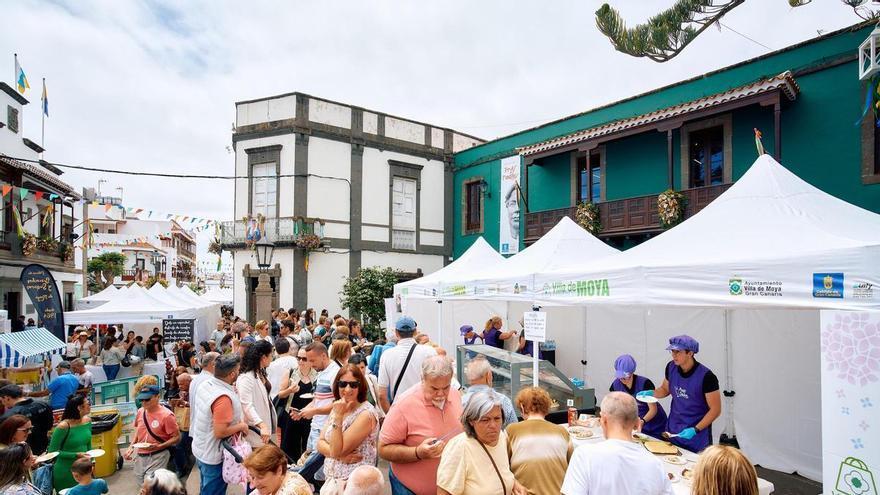 La Villa de Moya arranca sus fiestas de San Antonio de Padua con pregón, música y tradición