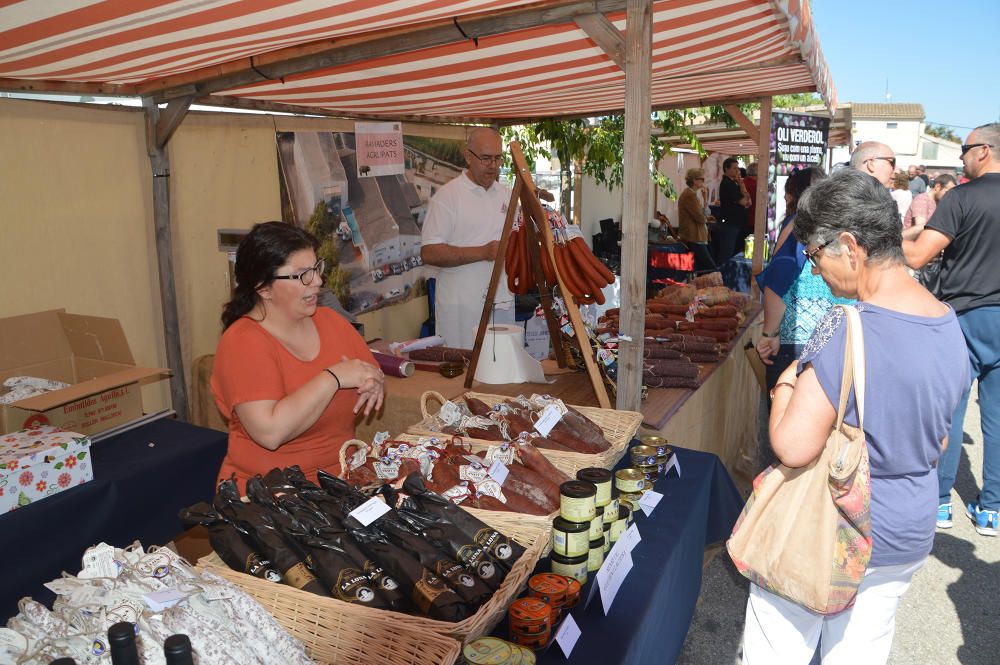 El 'porc negre', estrella de la feria de Son Carrió