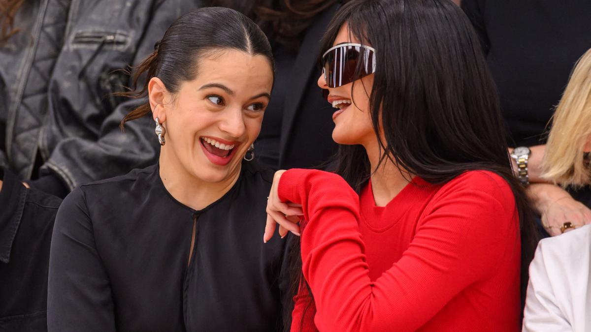 Atención pregunta: ¿por qué son tan amigas Rosalía y Kylie Jenner?