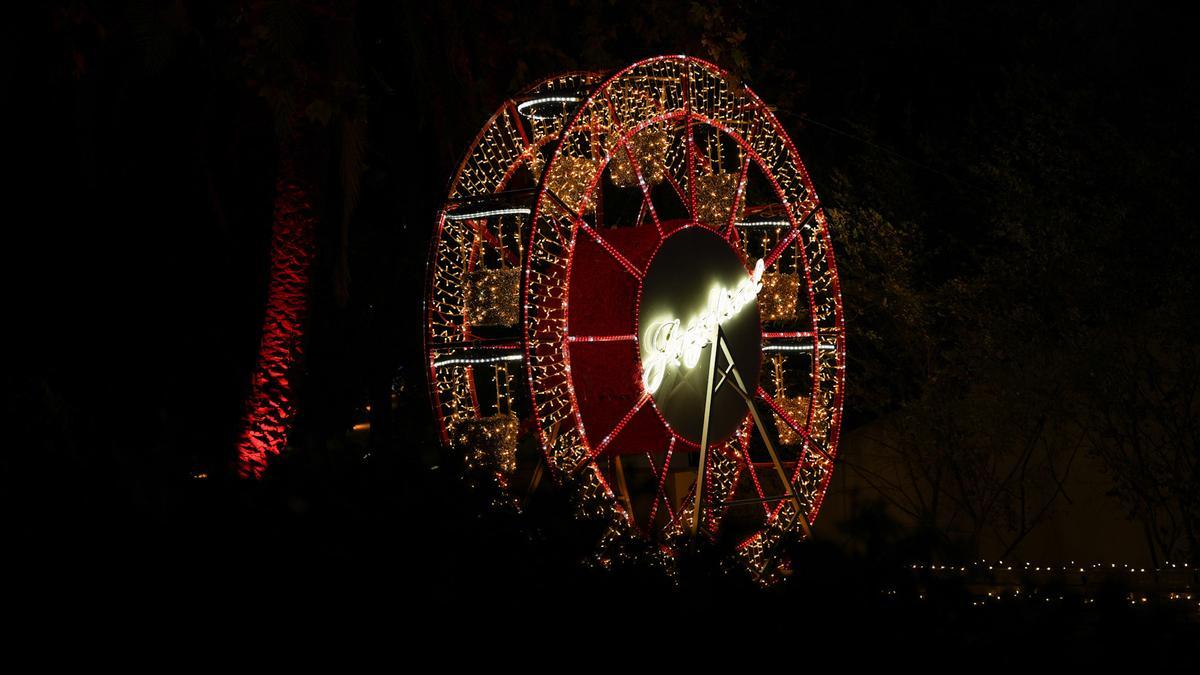 Parte del montaje navideño ‘Angélical: El Reino de los Ángeles de la Navidad’, en el Botánico.