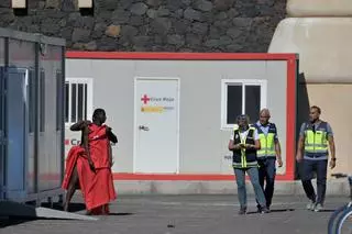 Llegan a Canarias 139 migrantes en las últimas horas en dos cayucos