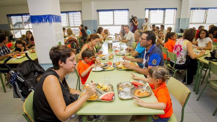 La autogestión de los comedores se extiende en Zaragoza