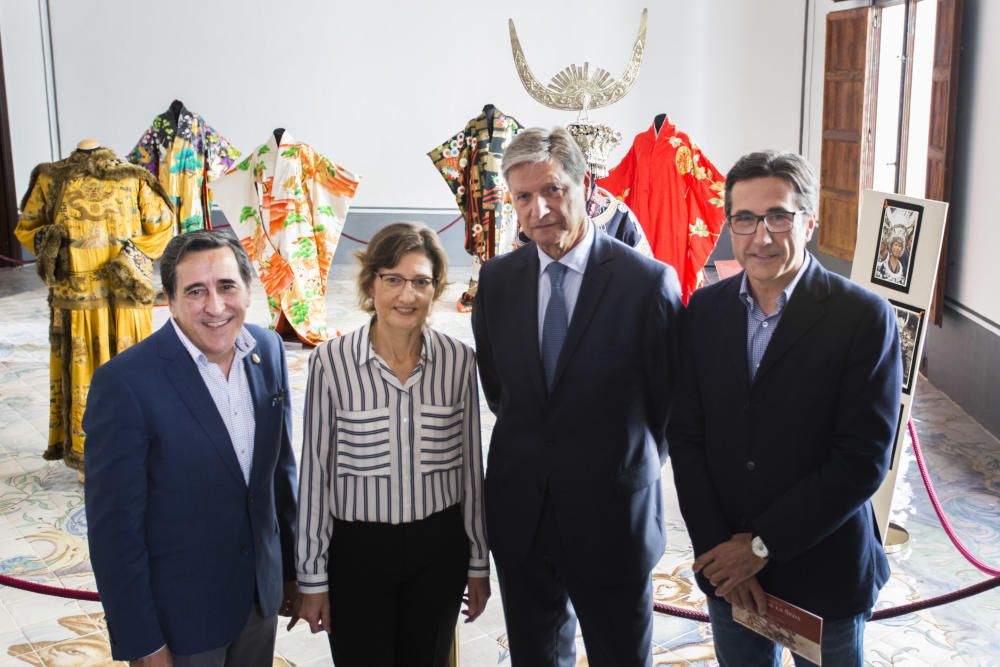 Inauguración de la muestra dedicada a la Ruta de la Seda