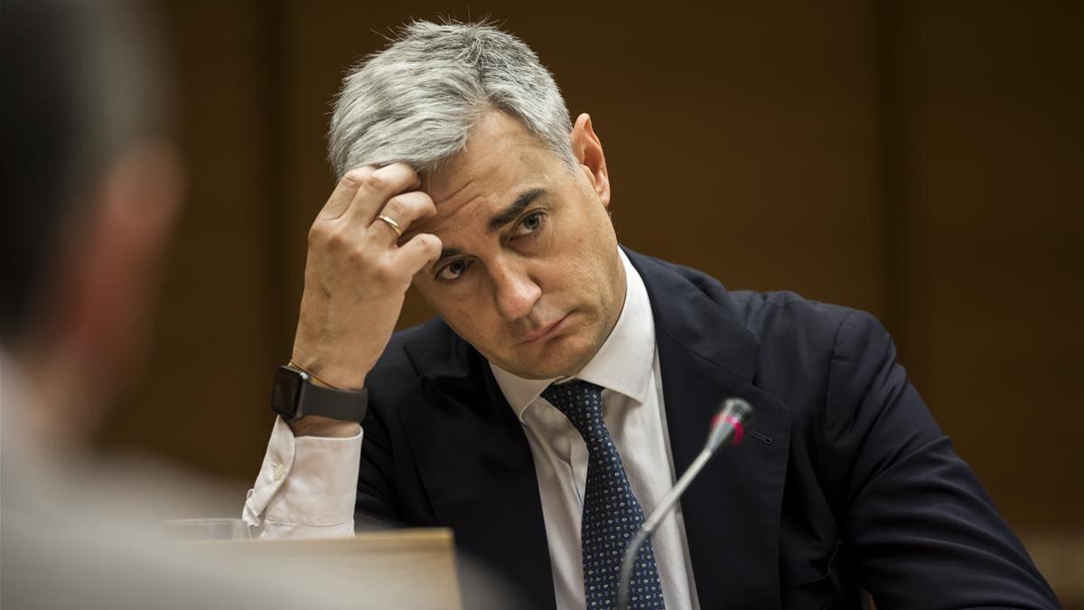 Ricardo Costa, este jueves, durante su comparecencia en las Corts valencianas.