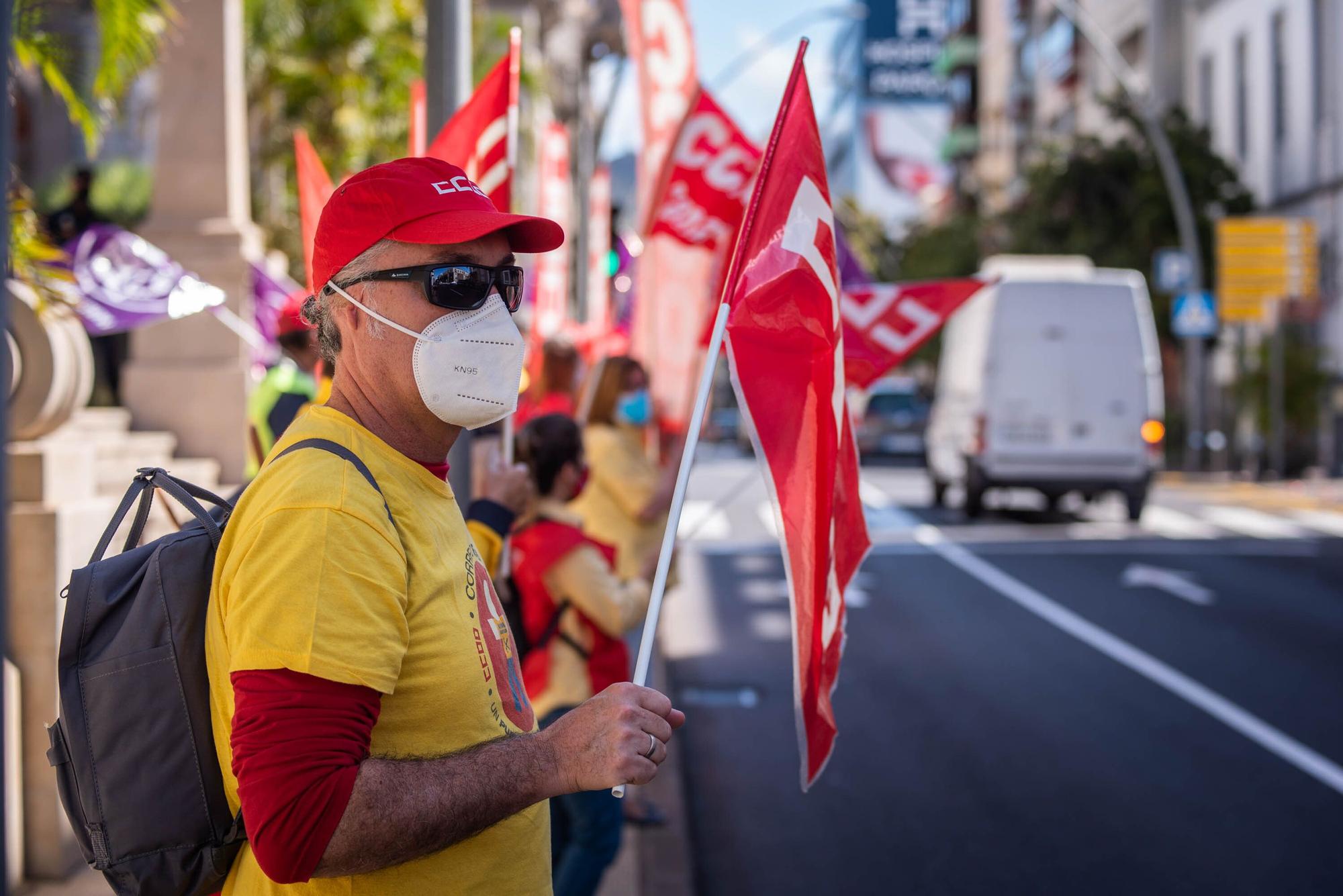 Concentración de trabajadores de Correos