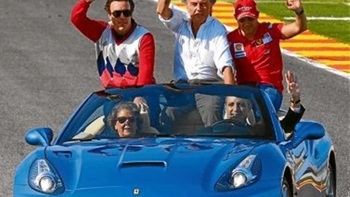 Camps plantó a Rajoy para ir en un Ferrari con Alonso_MEDIA_1