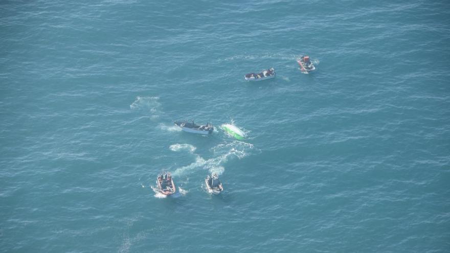 Operativo de rescate en A Guarda de la embarcación «Calano»