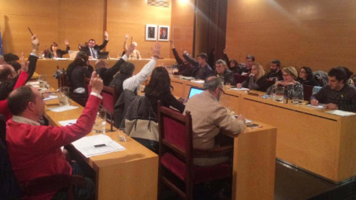 Sesión extraordinaria del pleno del Ayuntamiento de Mataró.