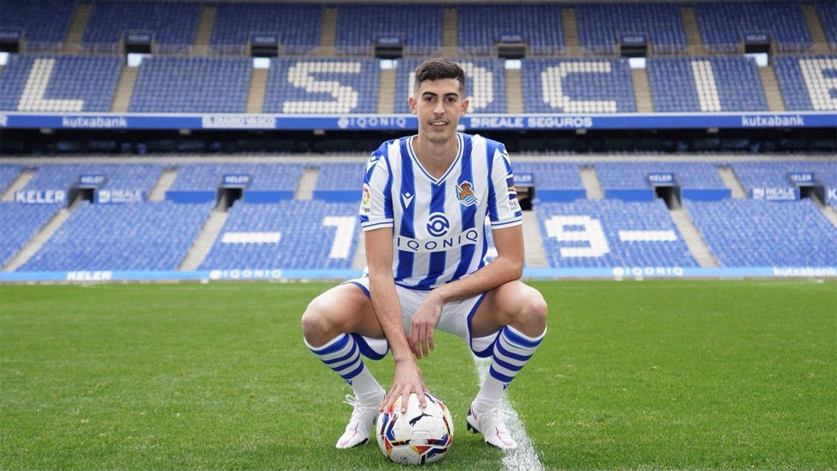 Carlos Fernández, nuevo fichaje de la Real