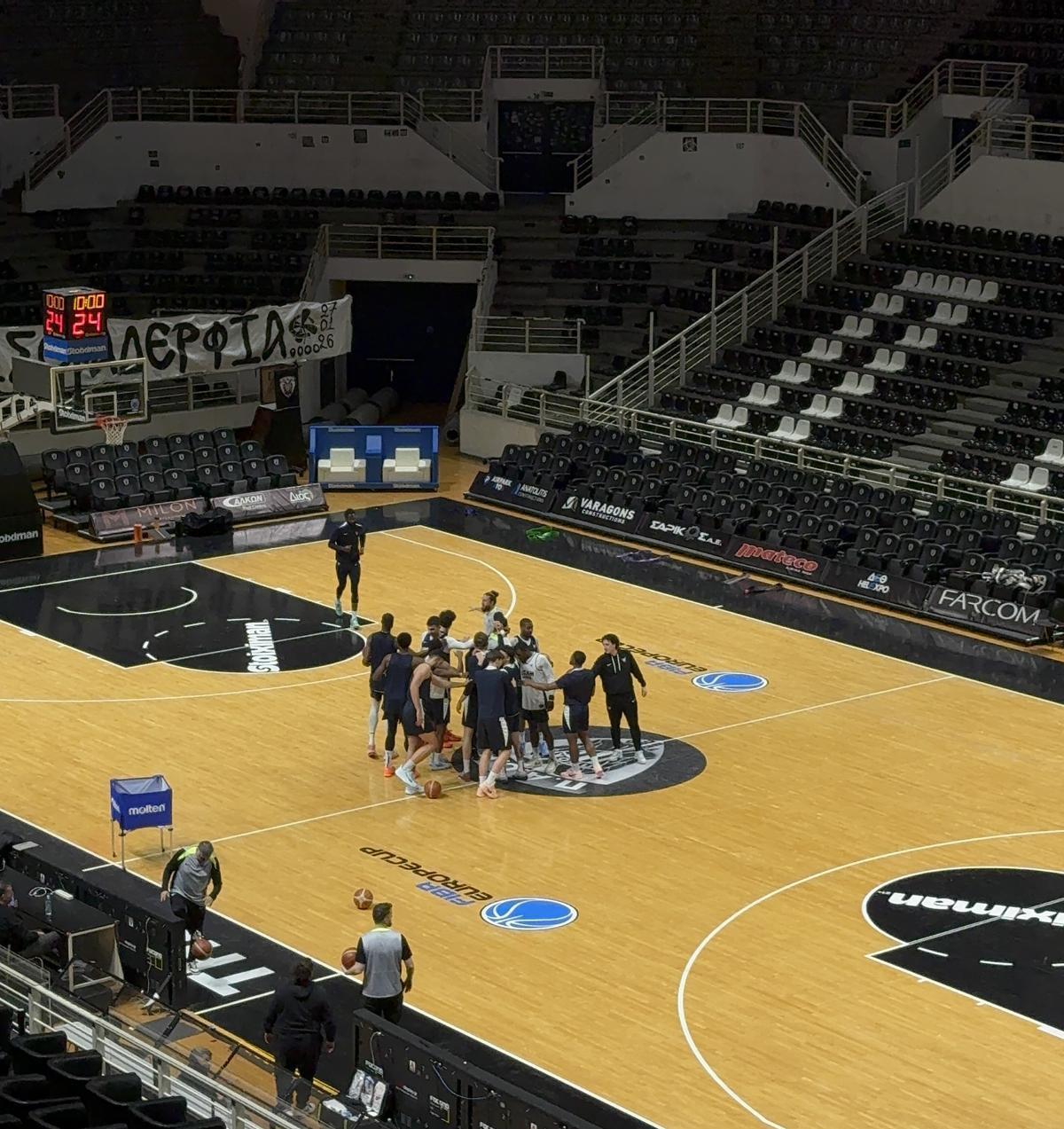 El UCAM Murcia, durante el entrenamiento en Salónica