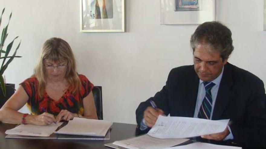 Firma del convenio.