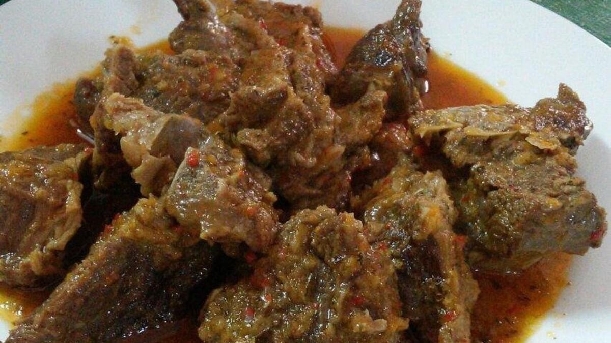 El local ofrece platos tradicionales de la gastronomía canaria