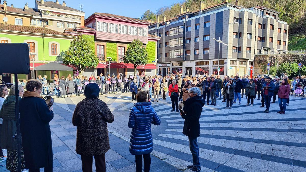 GALERÍA: Así fue el acto institucional contra la violencia de género en ...