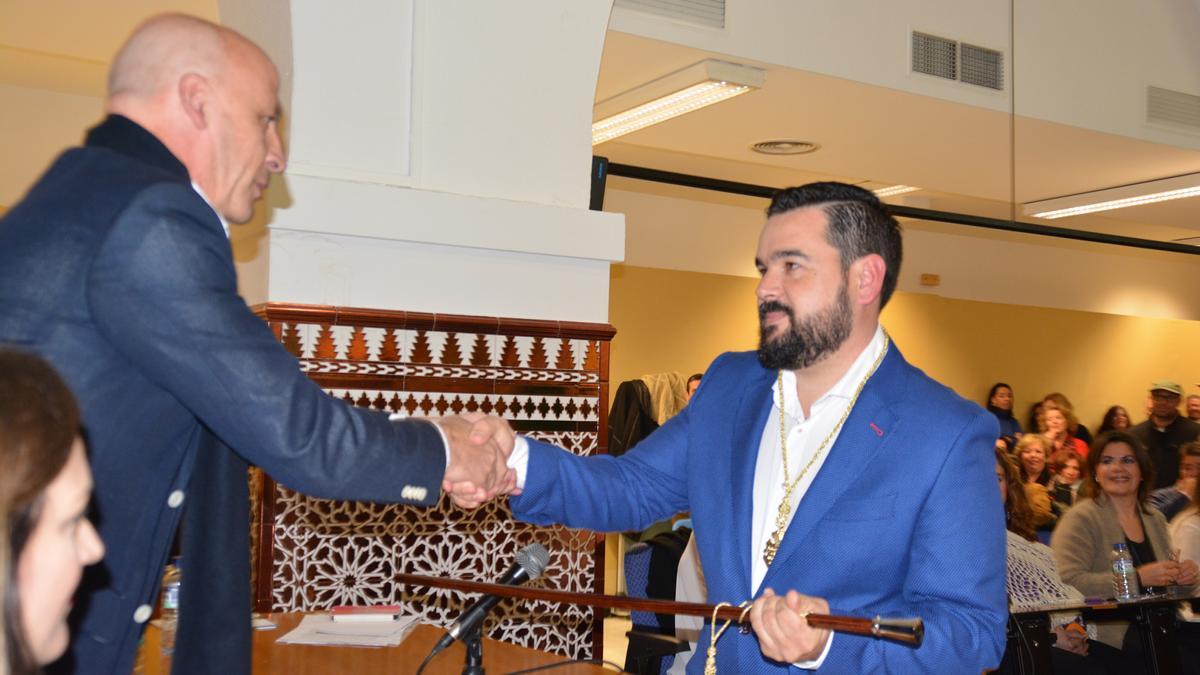 Romualdo Garrido cuando fue elegido alcalde de Gines