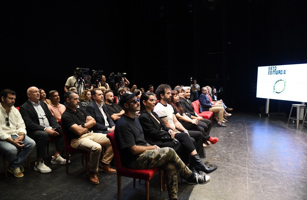 Presentación de la canción 'Esto es Murcia' en el Teatro Romea