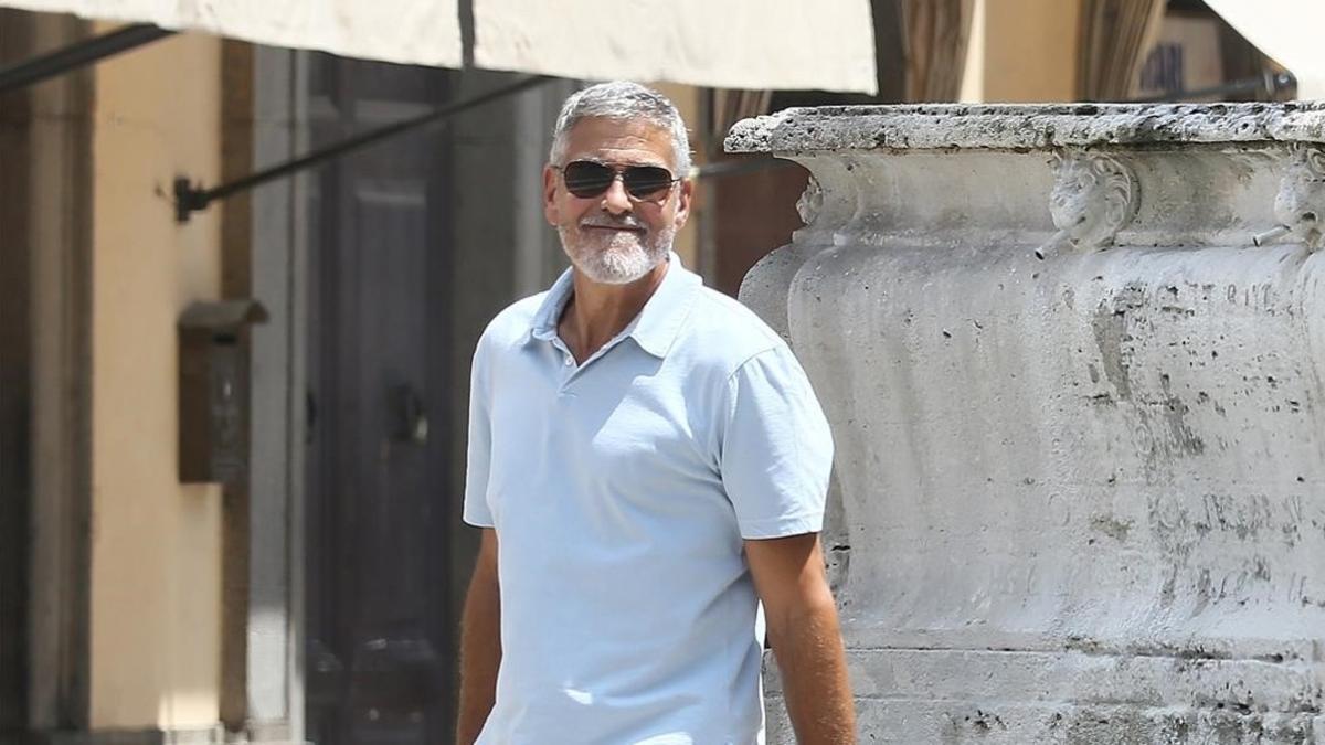 George Clooney vuelve a rodar tras su accidente de moto