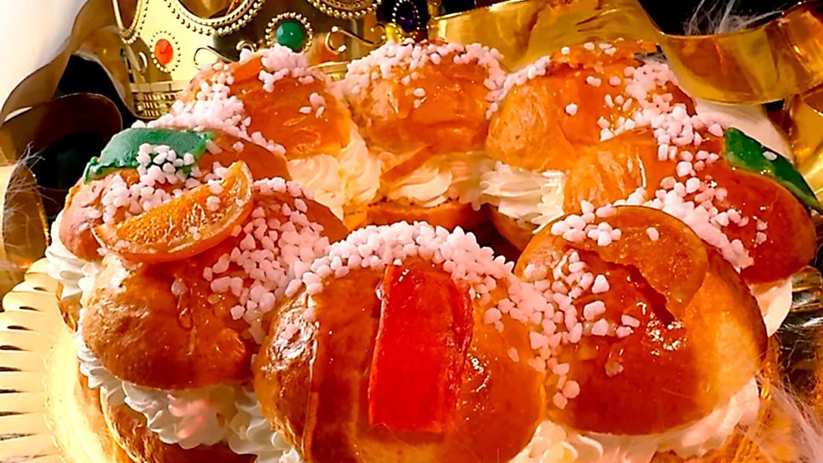 Roscón de Reyes de la pastelería La Torre, en Lepe (Huelva).