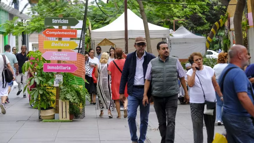 Ambiente en el Mesa y López Market