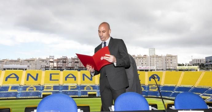 06.11.18. Las Palmas de Gran Canaria. Fútbol. ...