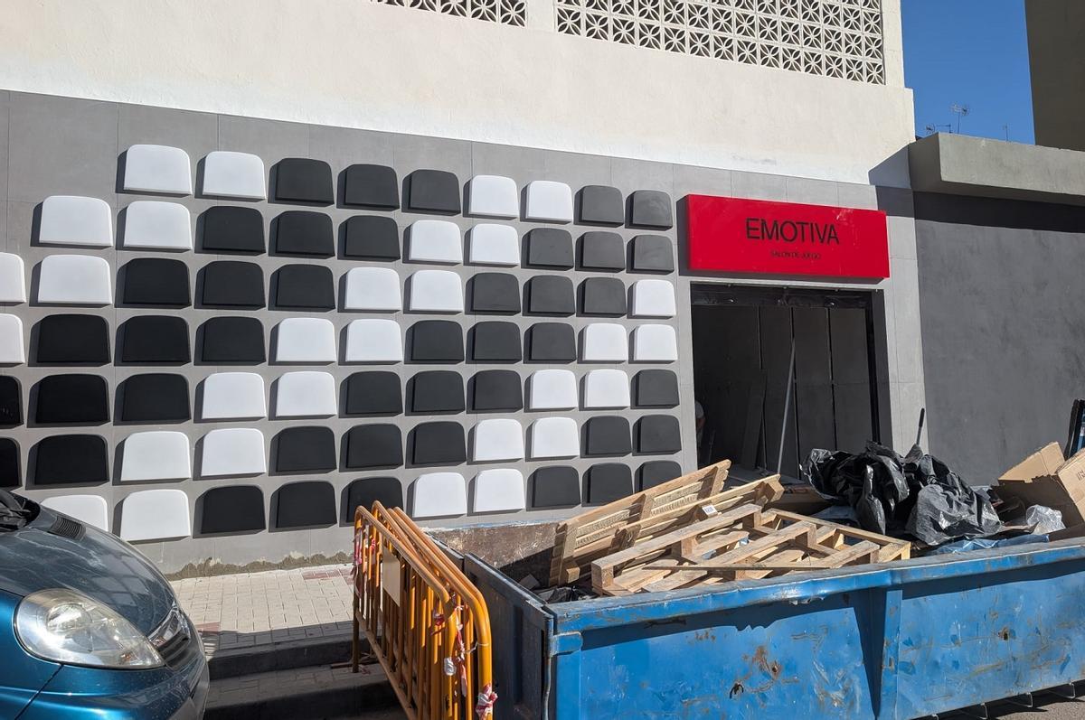 El local que ocupará el salón de juegos de la cadena Emotiva en la avenida de Velázquez en Málaga.