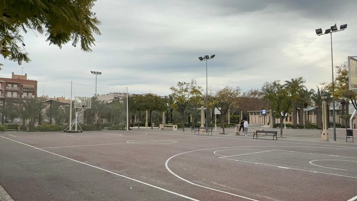 Alberola responsabiliza al PP y Vox del deterioro de las infraestructuras deportivas de Elche