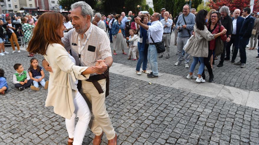 El concurso de tortillas y el concierto de Heredeiros da Crus son los platos fuertes de las fiestas de O Castrillón