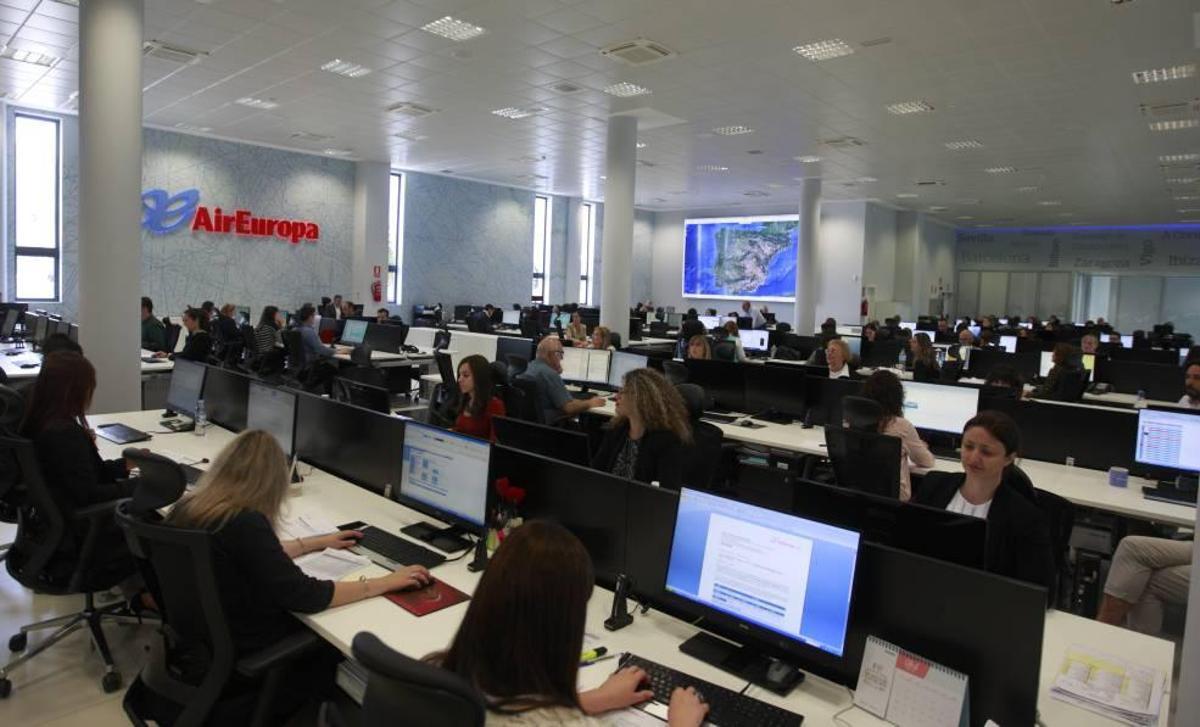 El centro de control ocupa una sala diáfana de 1.000 metros cuadrados situada en la sede de Globalia en Llucmajor.