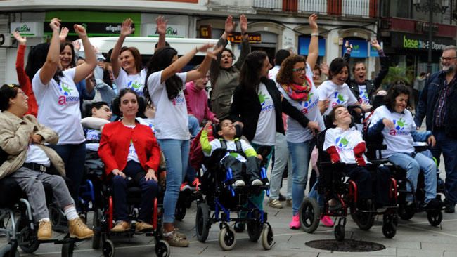 Flashmob por las personas con parálisis cerebral