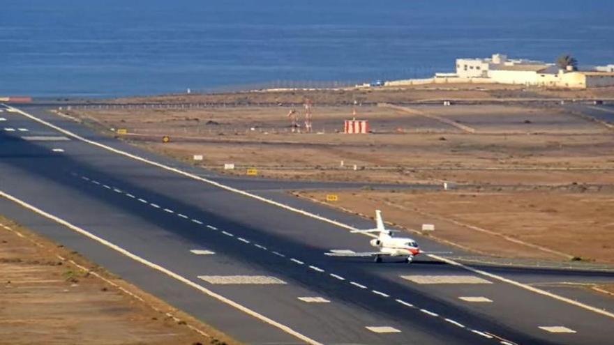 Pedro Sánchez abandona Lanzarote tras sus vacaciones en medio de las críticas por la crisis migratoria en Ceuta