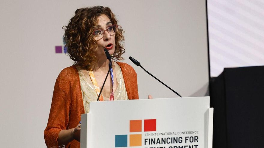 Montero anuncia la batalla de España a las rebajas fiscales de Estados Unidos a las multinacionales