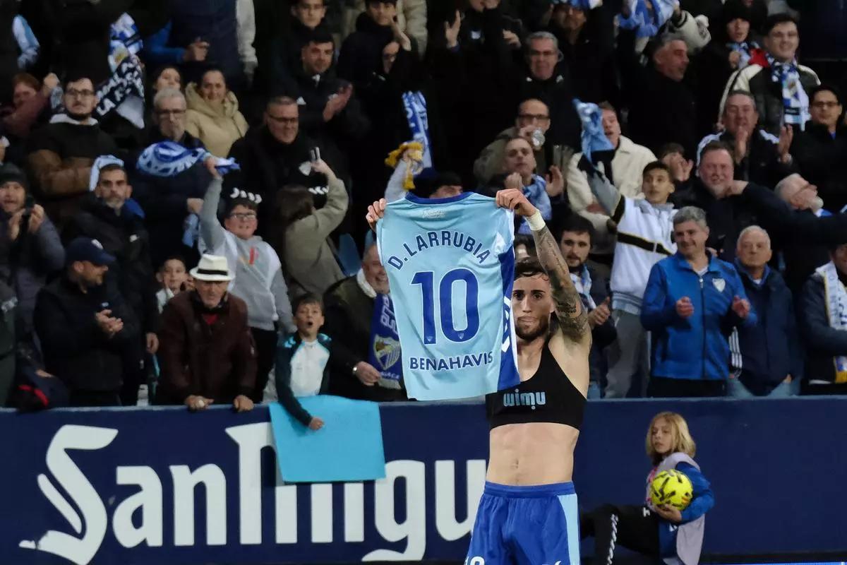 David Larrubia celebra el gol de la victoria del Málaga ante la Cultural, en La Rosaleda.