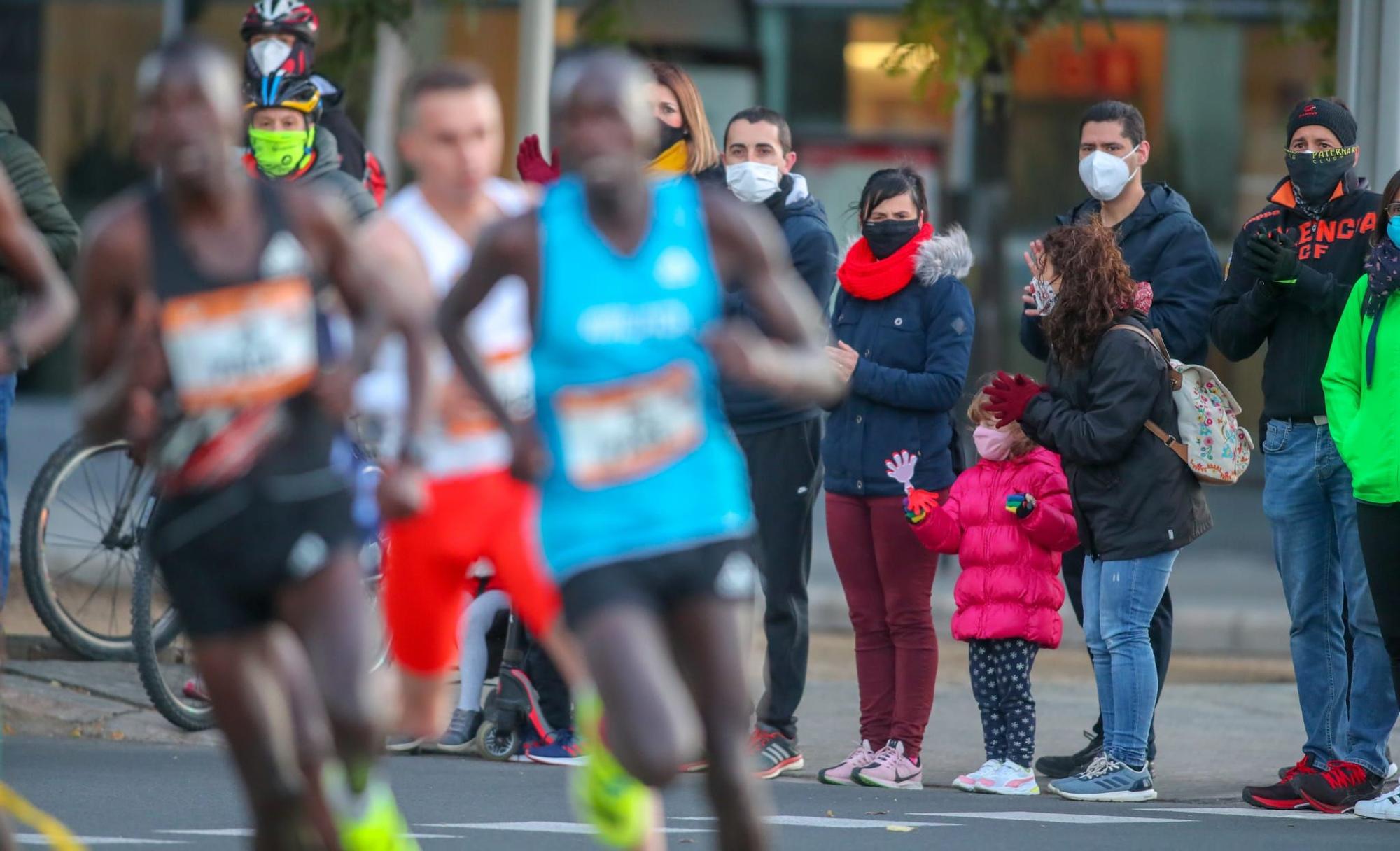 Maratón Valencia 2020: las imágenes del maratón y el Medio Maratón