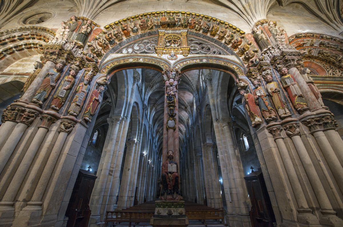 El Pórtico del Paraíso, una joya del arte sacra en la Catedral de Ourense.