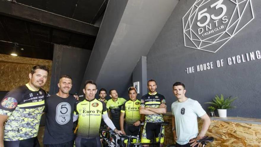 El club social de los ciclistas