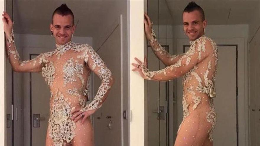 David Muñoz se pone el vestido de las campanadas de Pedroche