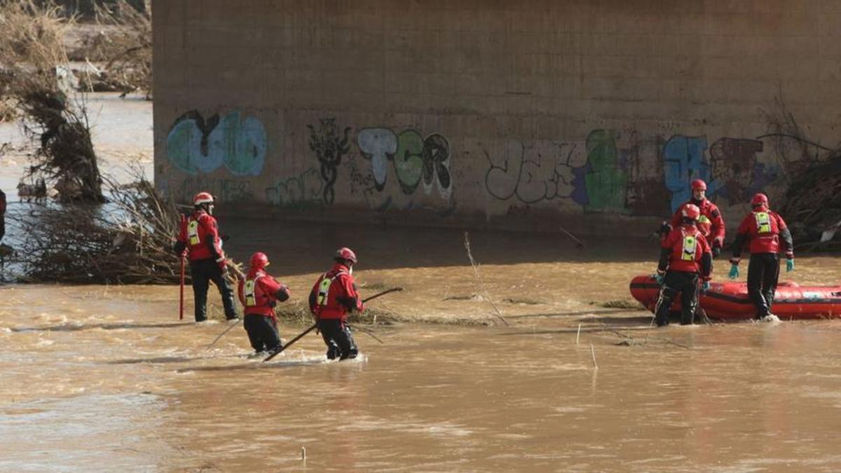 Tras localizar al 80% de los fallecidos los 4 primeros días, las labores de búsqueda de víctimas se centraron en barrancos, el cauce del Túria, l’Albufera y el mar.