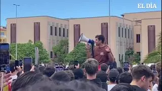 Viernes tenso en el Campus de Guajara por la visita sin permiso de Vito Quiles