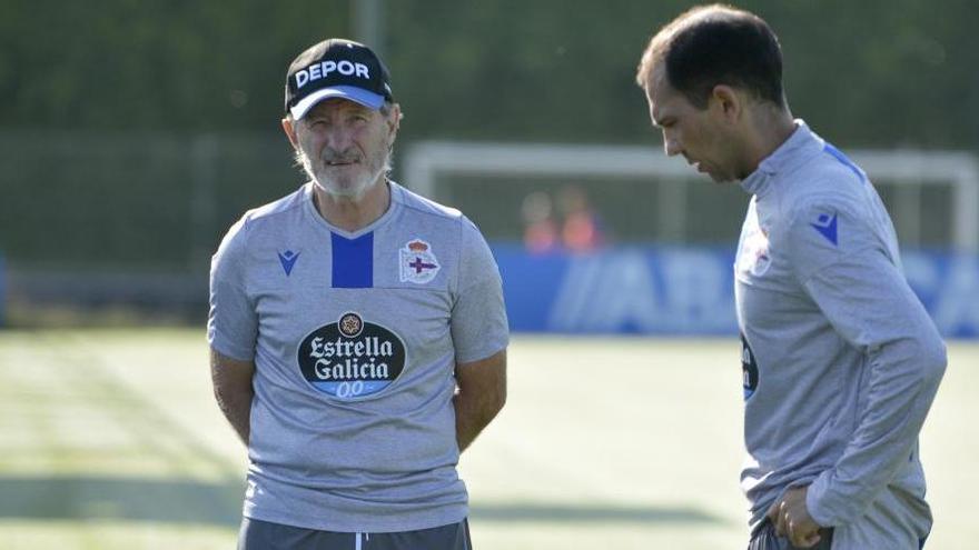 Anquela, en un entrenamiento del Dépor.