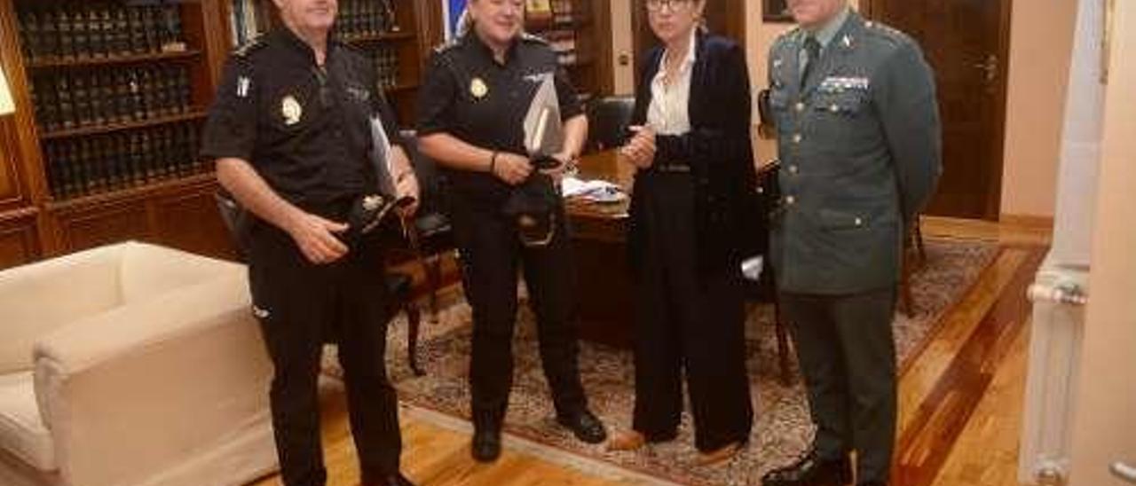 La junta provincial de seguridad se celebró en Pontevedra. // R.V.