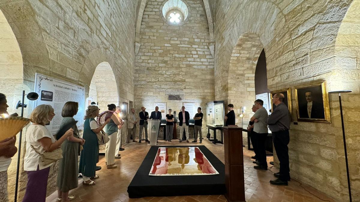 Inauguración de la exposición ‘Capricho andaluz’, ayer, en el Archivo Histórico Provincial.