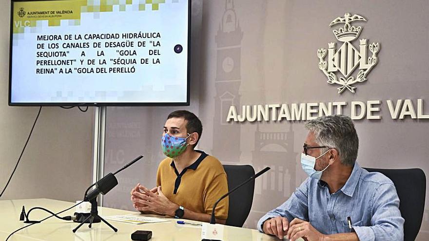 Campillo y Benavent hablan en rueda de prensa.  | LEVANTE-EMV