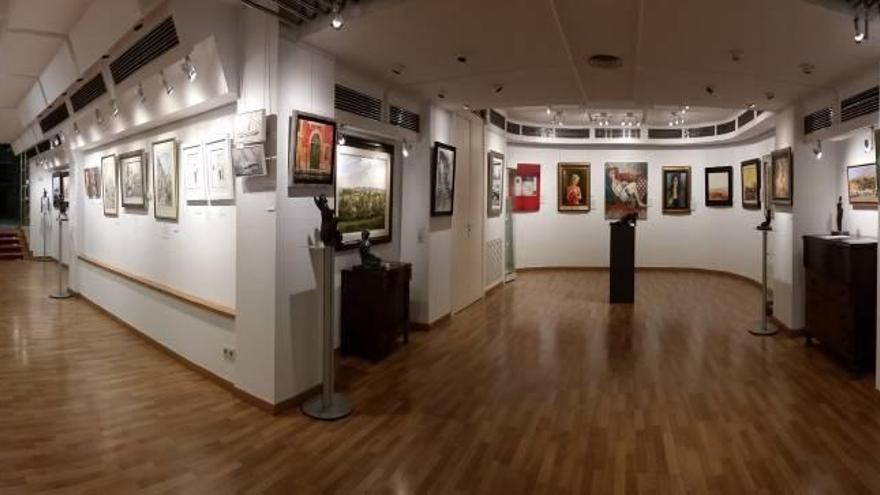 Més de 100 artistes exposen a El Claustre per Nadal