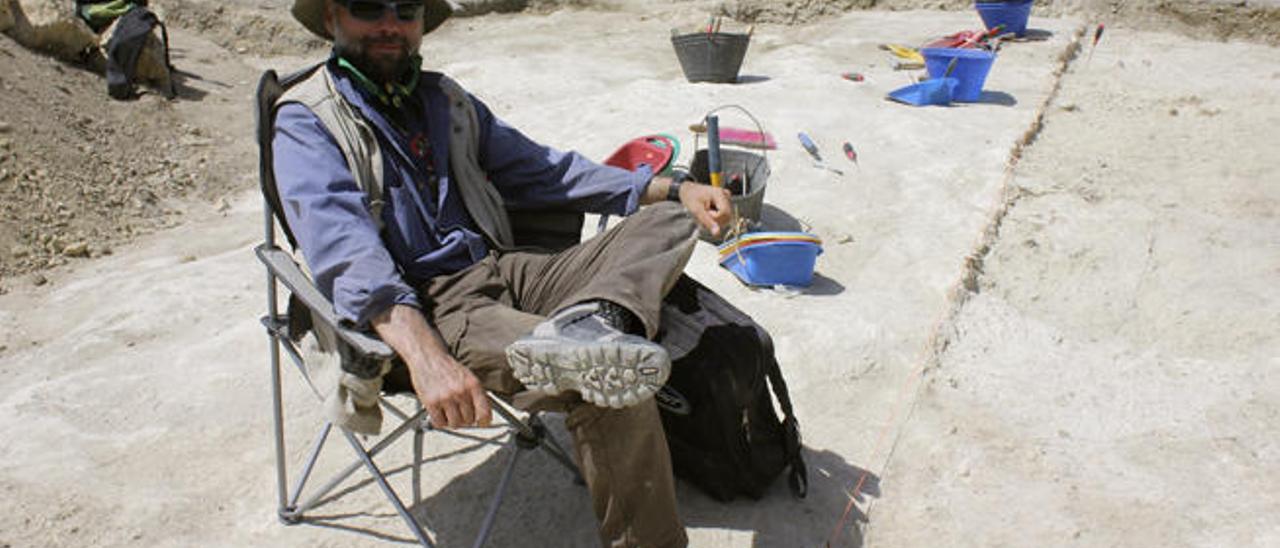 Manuel Domínguez-Rodrigo, en la Garganta de Olduvai, en Tanzania.