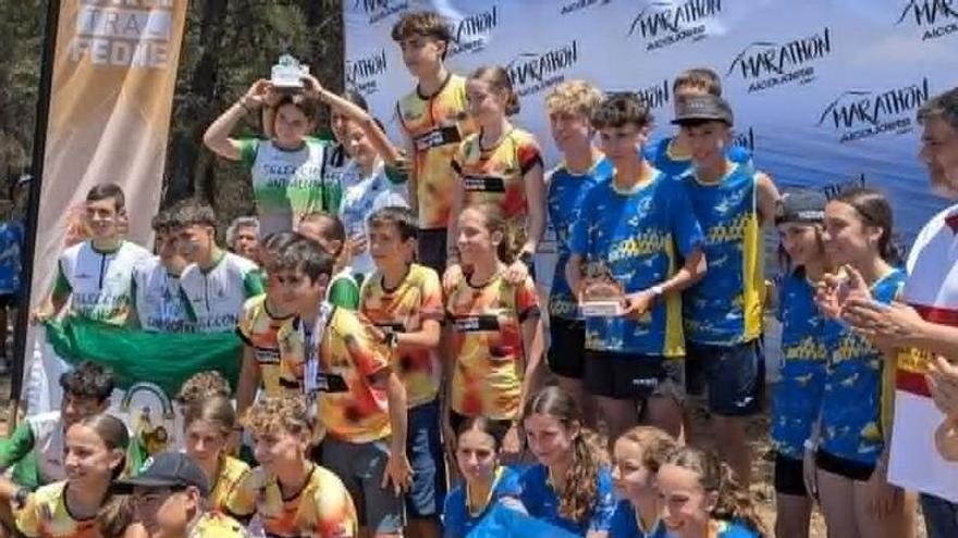 Asturias, bronce en cadete mixto en el Campeonato de España de carreras de montaña en edad escolar, en Alcaudete (Jaén)