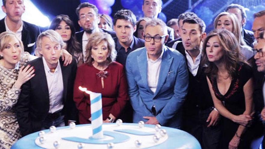 Los rostros de Telecinco celebran el 25 aniversario.