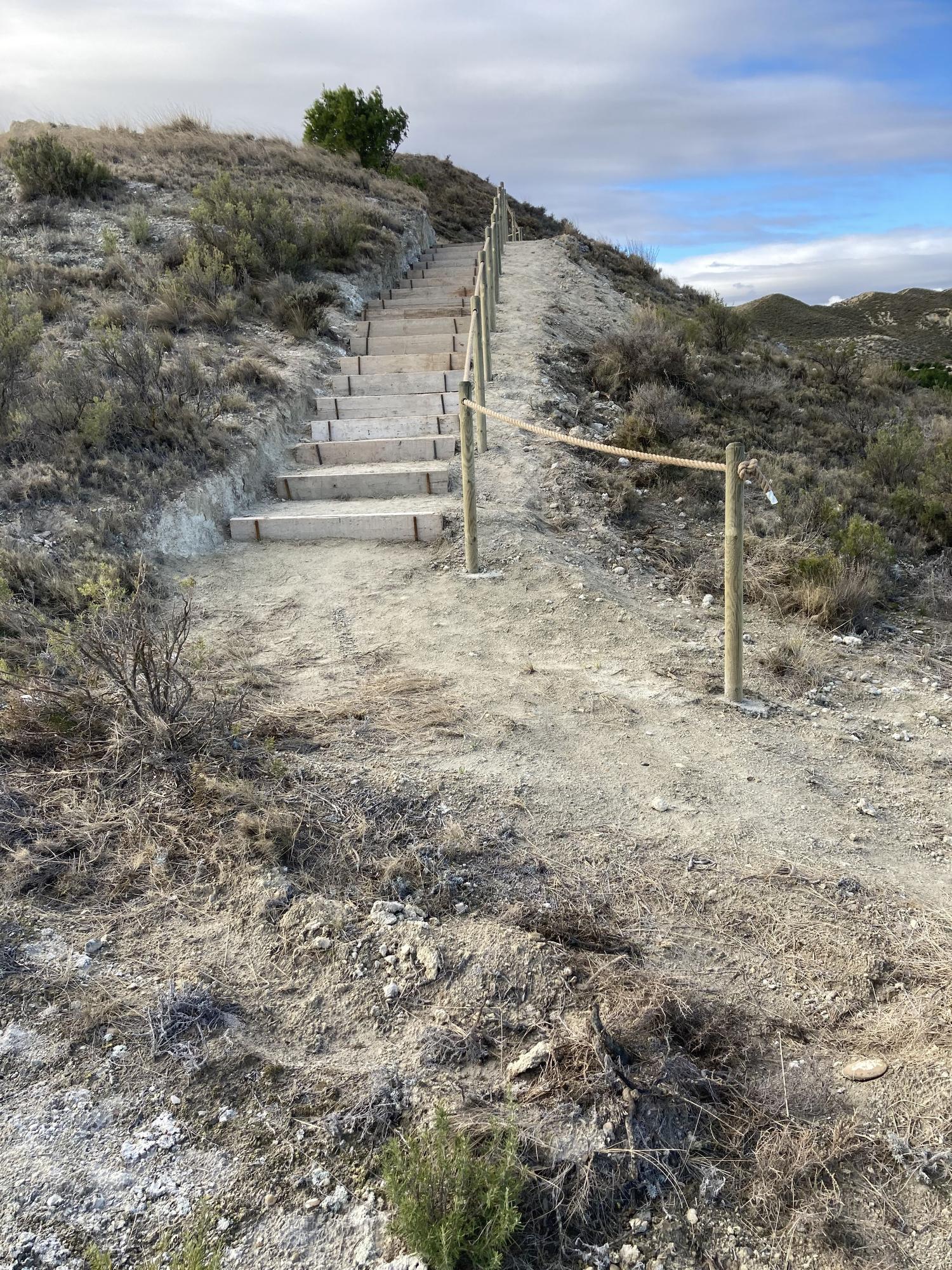 Nuevo acceso a la trinchera San Jorge.